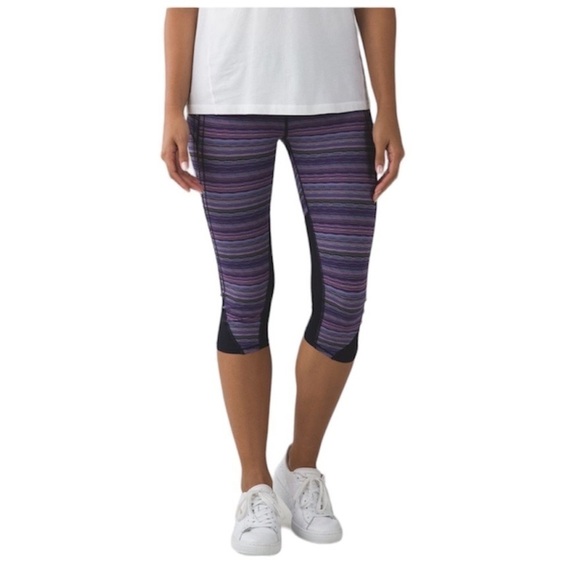 LULULEMON Vent it Out Crop Legging in Space Dye Twist Ultra Violet & Navy - Picture 2 of 12